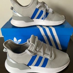 Adidas big kids shoes